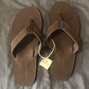 Men’s American Eagle Flip Flops